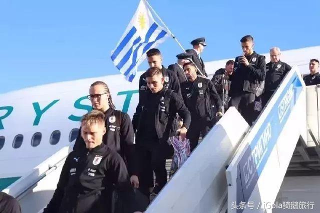 世界杯球队到达赛场,世界杯是要坐飞机去参赛地点吗