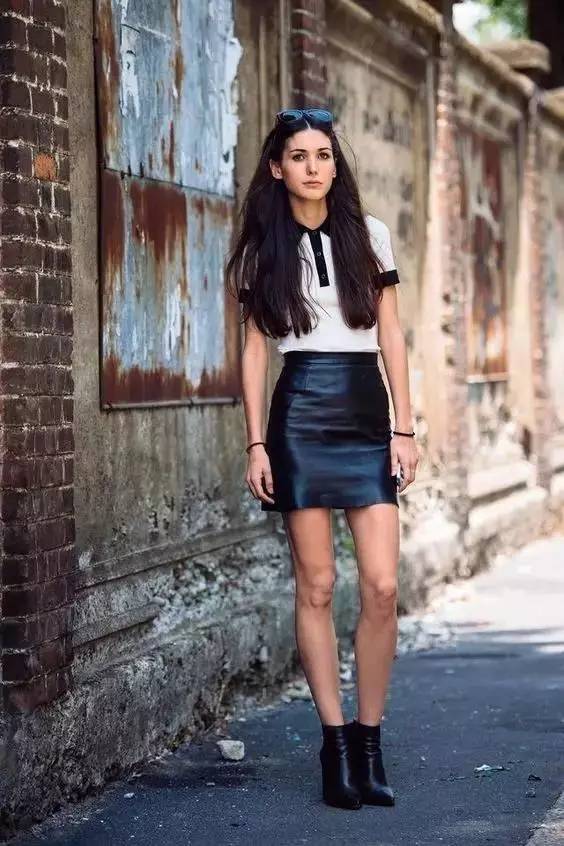 体恤的3种穿法,t恤搭配阔腿裤穿法