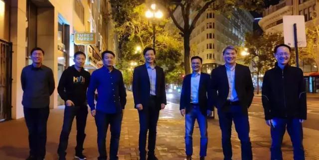 小米终于IPO:越开放,越自由|菁财热评