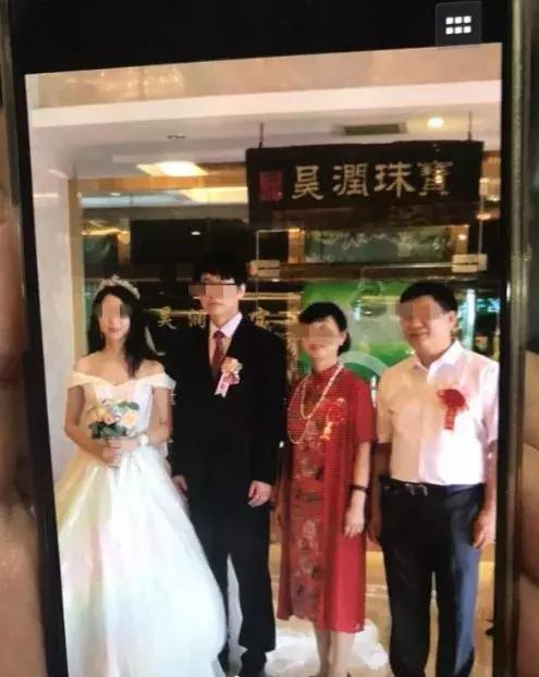 翻船的那一刻,翻船的瞬间