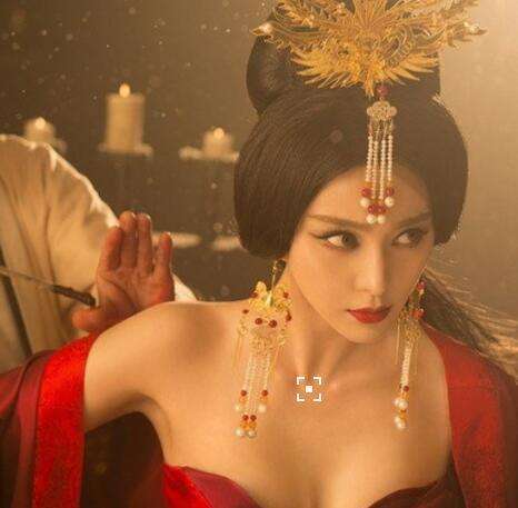 唐朝女人穿衣服的样子,大唐女性穿衣