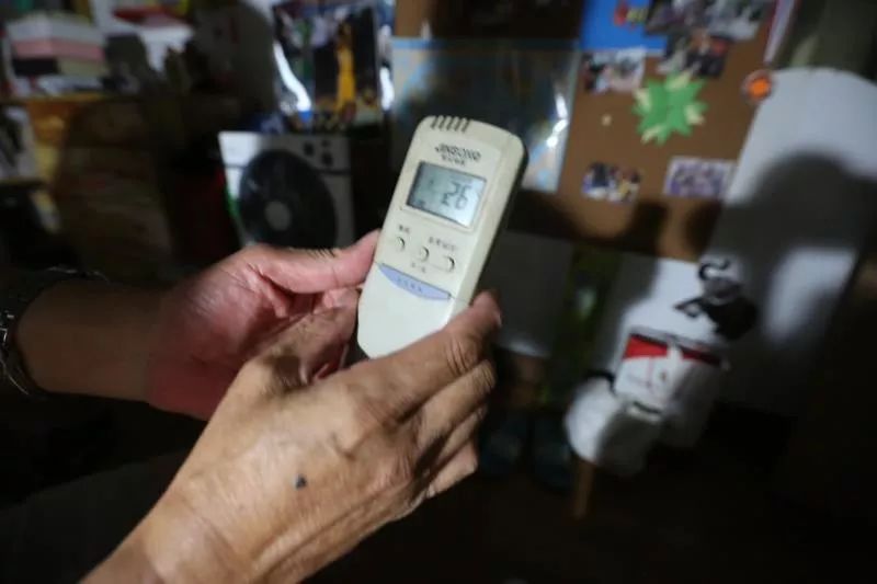 1.5匹空调制热1小时电费是多少,家里三台空调一个月电费500