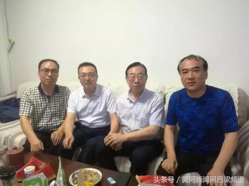 薛肇东副院长赴*疆新**五家渠市看望慰问本院援疆医生