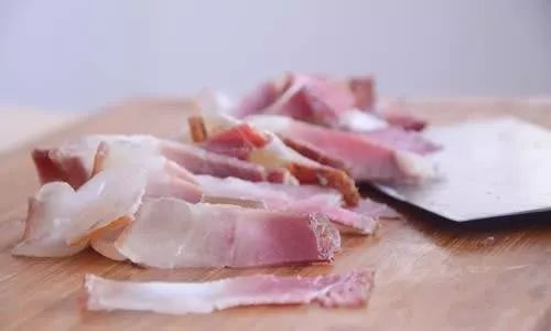 广式煲仔饭砂锅的做法,排骨煲仔饭的做法大全