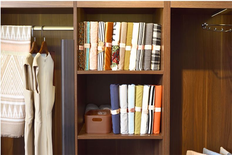 10秒叠衣，1秒取衣，衣服像书一样整齐竖立！