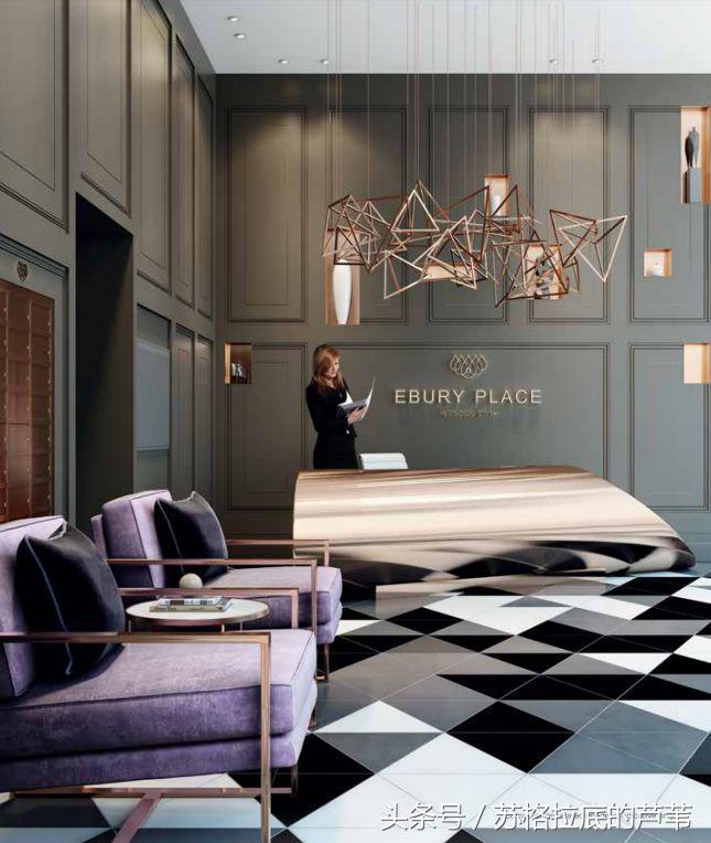 散步就选白金汉宫？你无论如何也难以拒绝他