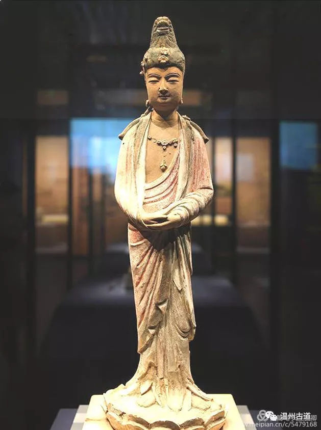 南白象塔全景图,南白象公园