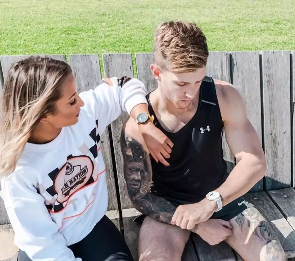 石英表和电子手表的区别,石英表和电子表