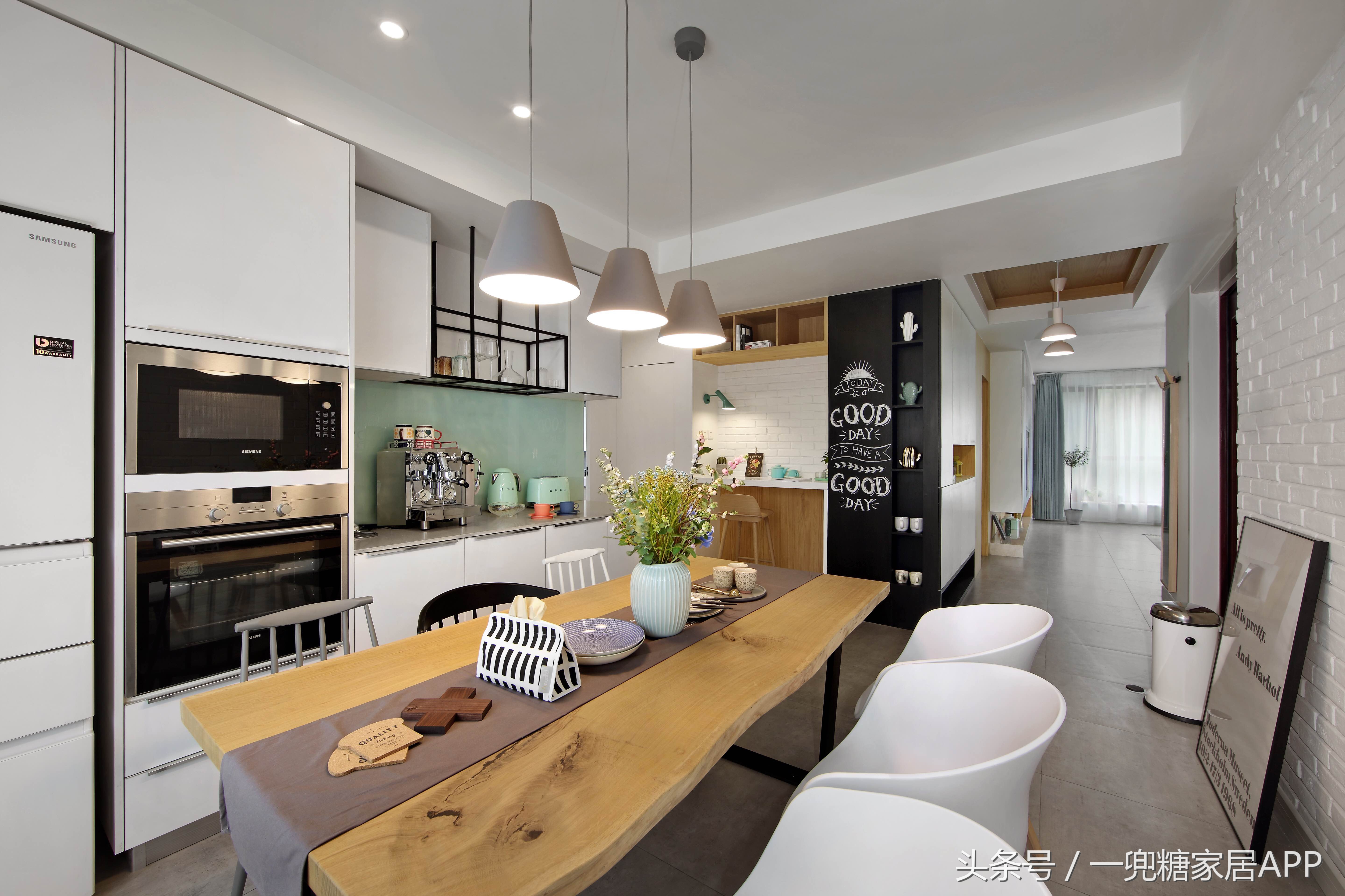 95后情侣的婚房装修,85后新婚小夫妻装修房