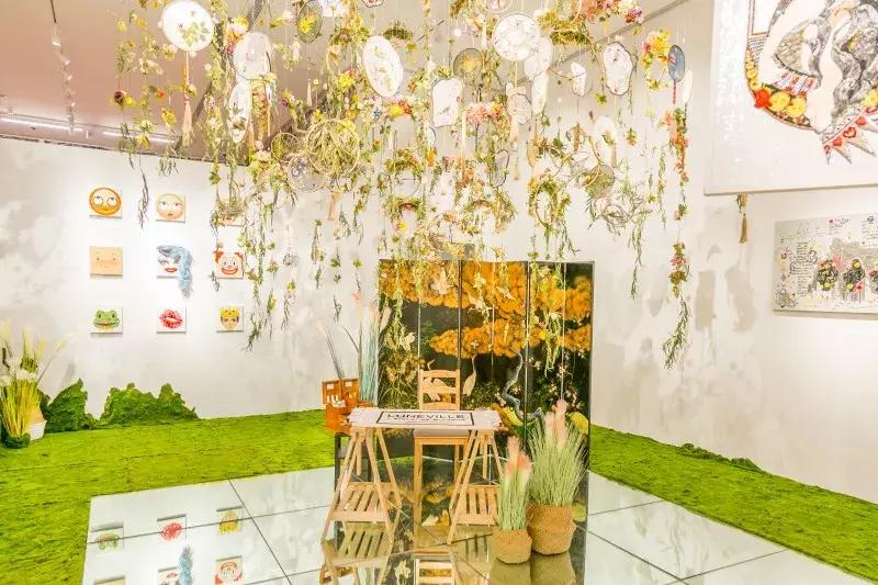 GUCCI出马桶了？纽约爆火的出厂设置展来魔都了，首日就1w人打卡