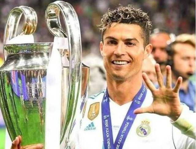 c罗尤文图斯多少钱,c罗尤文球衣到底卖了多少件