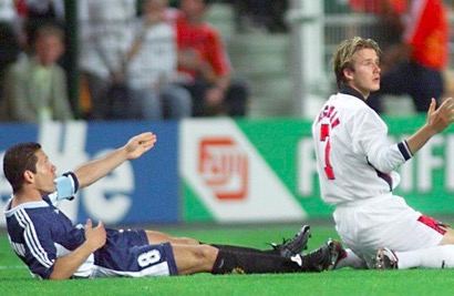 足球最关键的是自信,足球是艺术吗