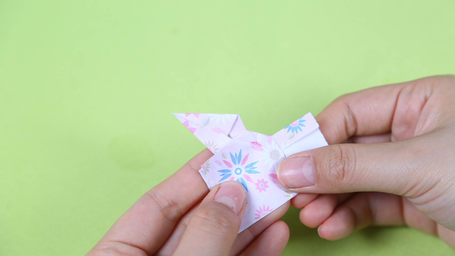 高跟鞋折纸9岁小孩子能穿,折纸手工大全高跟鞋怎么折