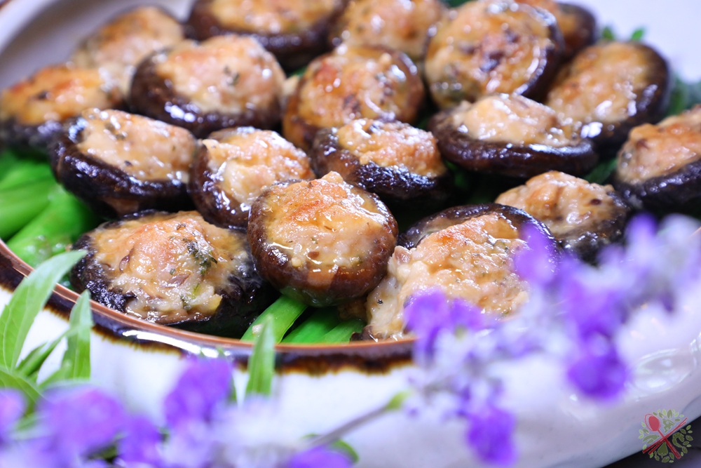 暑假带孩子逛公园,带孩子玩跳楼