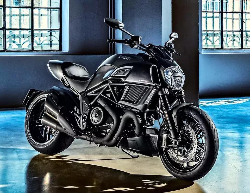 18年大魔鬼杜卡迪,杜卡迪大魔鬼硬汉