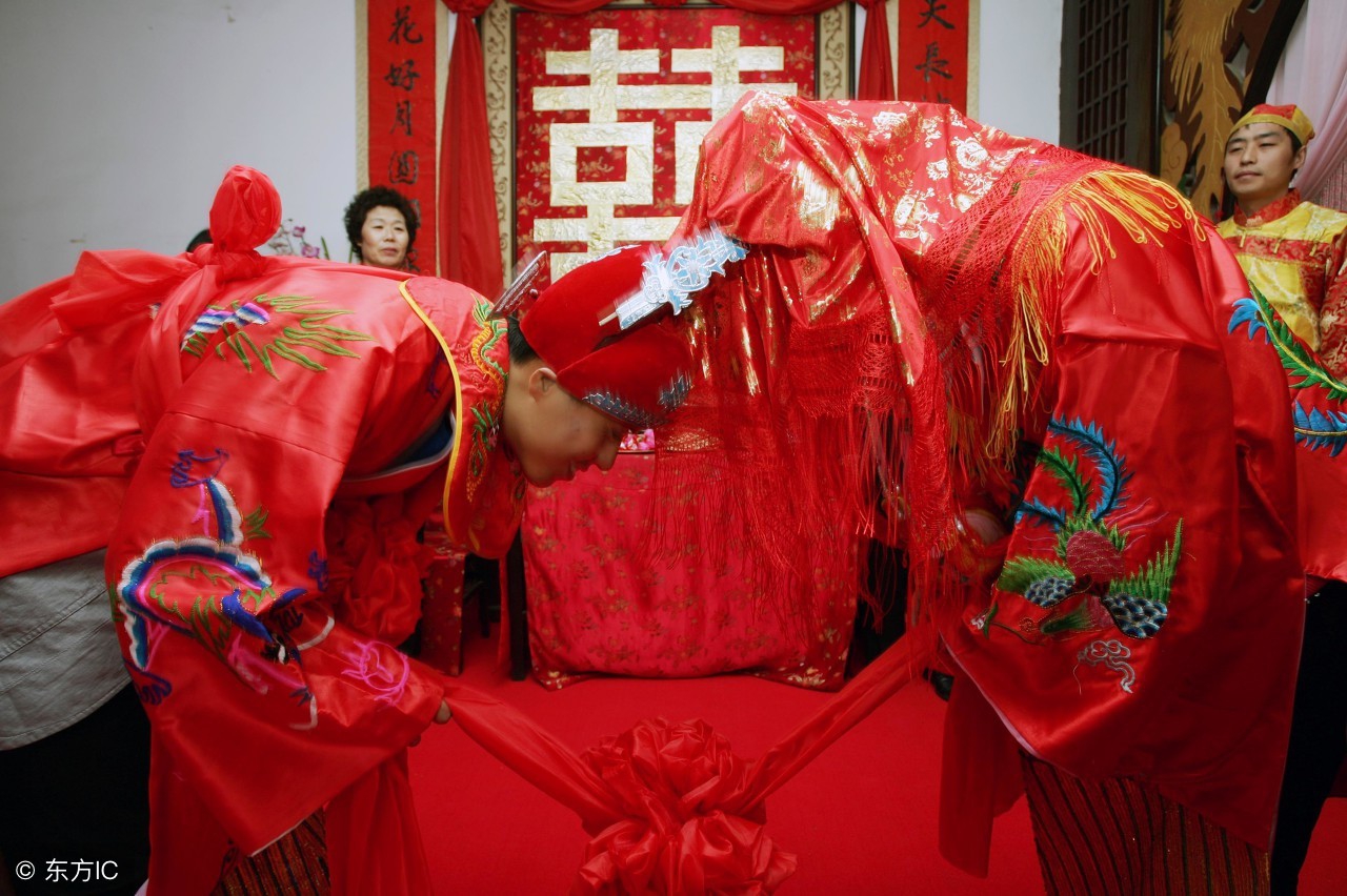 谈广州旧式婚礼,那个时代,结婚不一定要房要钱,但要有更重要的