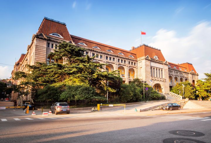 青岛是一个怎么样的地方,青岛是一座什么样的城市