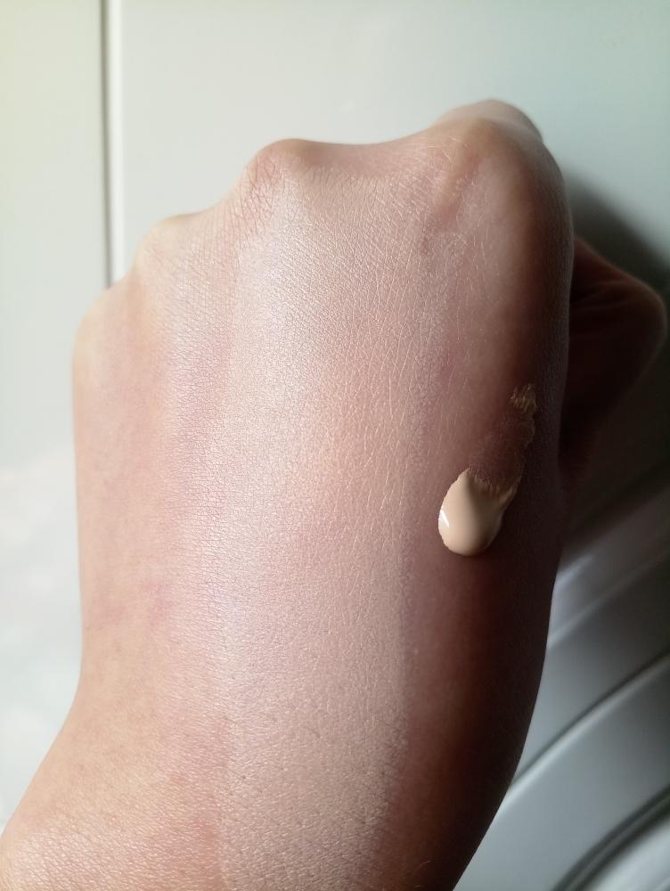 兰蔻粉底液持久不脱妆适合干皮吗,适合混干皮十大公认好用的粉底液