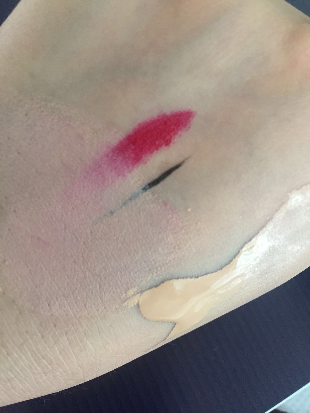 兰蔻粉底液持久不脱妆适合干皮吗,适合混干皮十大公认好用的粉底液