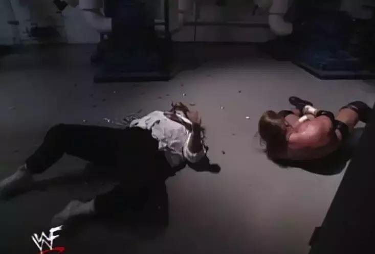 WWE这些比赛才配称为“极限规则”！摔迷强烈要求解禁最后一个！