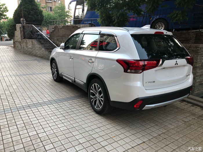 三菱欧蓝德改装最佳方法,三菱欧蓝德怎么改装才好看