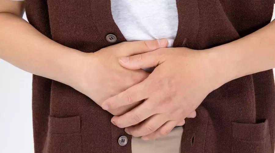 心烦虚热按哪个穴位,心悸烦躁按哪个穴位最好