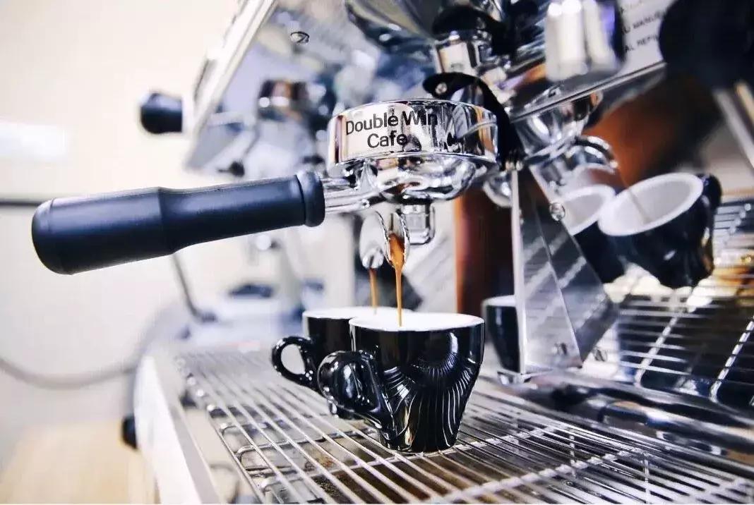 秒杀星爸爸！这8家外卖咖啡界的颜值扛把子，全上海白领人手一杯