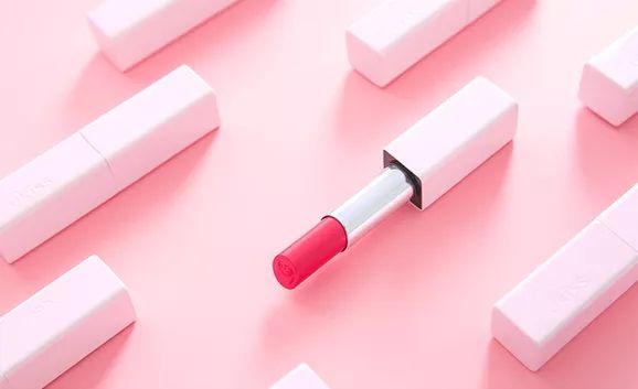 央视曝光假化妆品,央视曝光海外代购假货