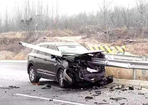 开车不小心撞人导致重伤怎么处理,开车不小心撞人后正确处理流程