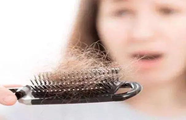 杨幂如何面对发际线的问题,如何拯救杨幂同款发际线