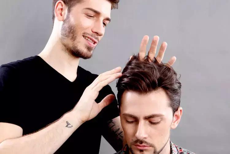 发泥好还是发油好用,发泥好用还是发油