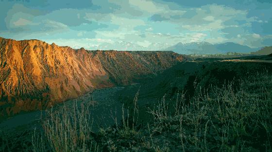 沙漠里把车开到起飞，这才是男人该玩的游戏｜远途心路