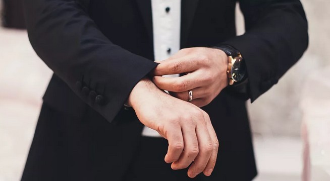 买手表要本地购买么,买手表应该去专卖店吗