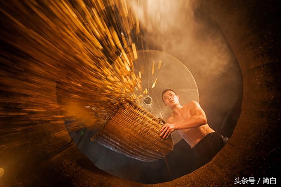 古隆中窖龄12年浓香型白酒多少钱,世界杯新出的酒