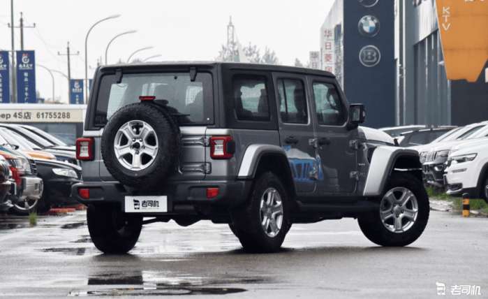 越野能力大g出色还是普拉多出色,普拉多陆巡越野性能