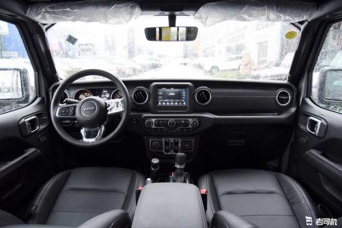 越野能力大g出色还是普拉多出色,普拉多陆巡越野性能