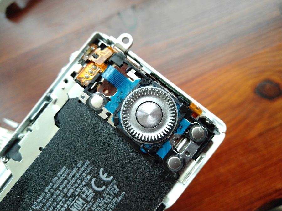 索尼微单相机屏幕维修多少钱,sony微单相机