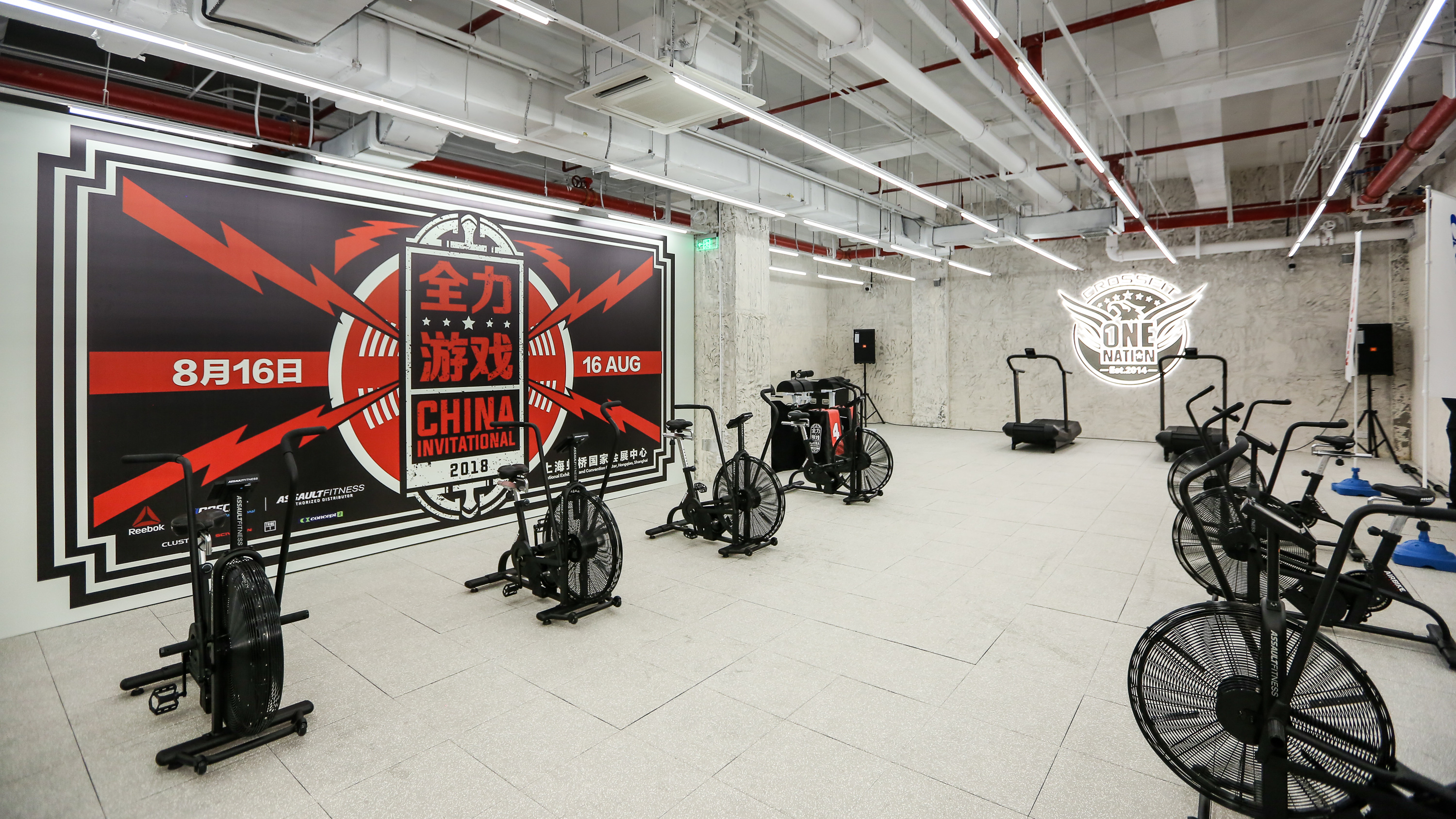 把健身房开到零售店，锐步在中国的翻身仗怎么打？｜专访