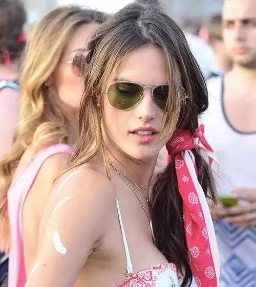 扎头发的20种办法,扎头发很多种方法的视频