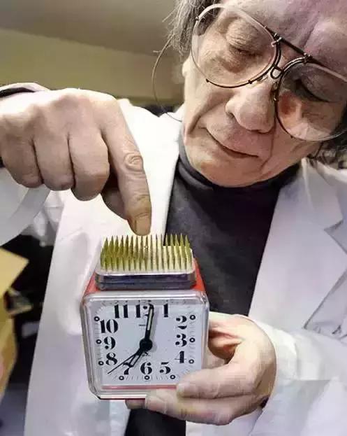 史上最奇葩泳衣,史上最奇葩的搞笑发明