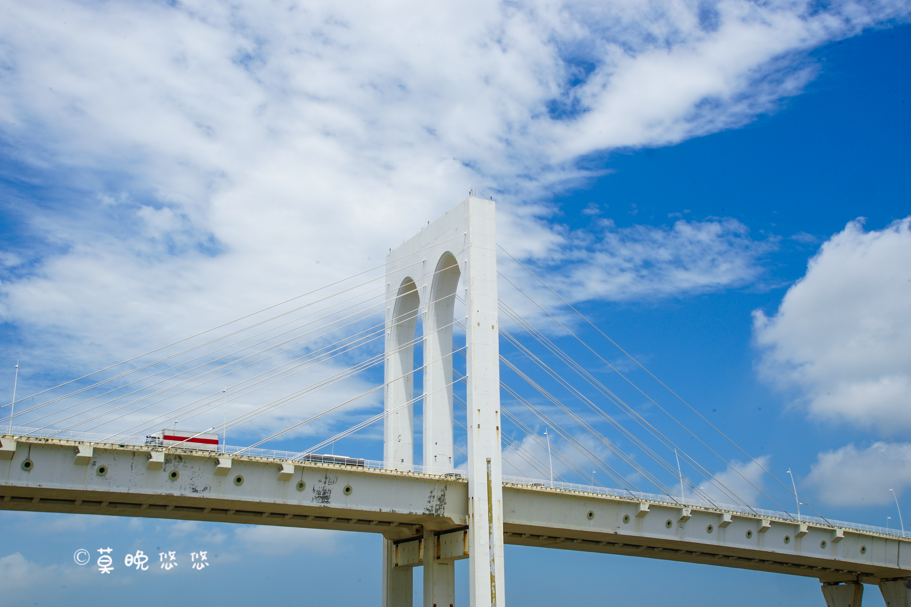 珠海旅游新地标，90分钟游船，看世界最长跨海大桥