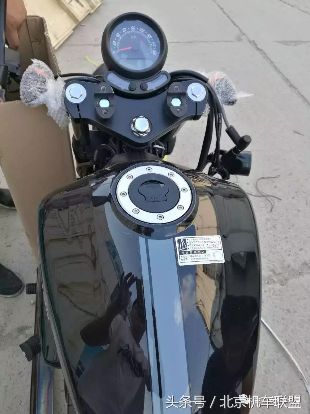 轻骑gv250油耗实际多少,轻骑gv250启动后大灯怎样关闭