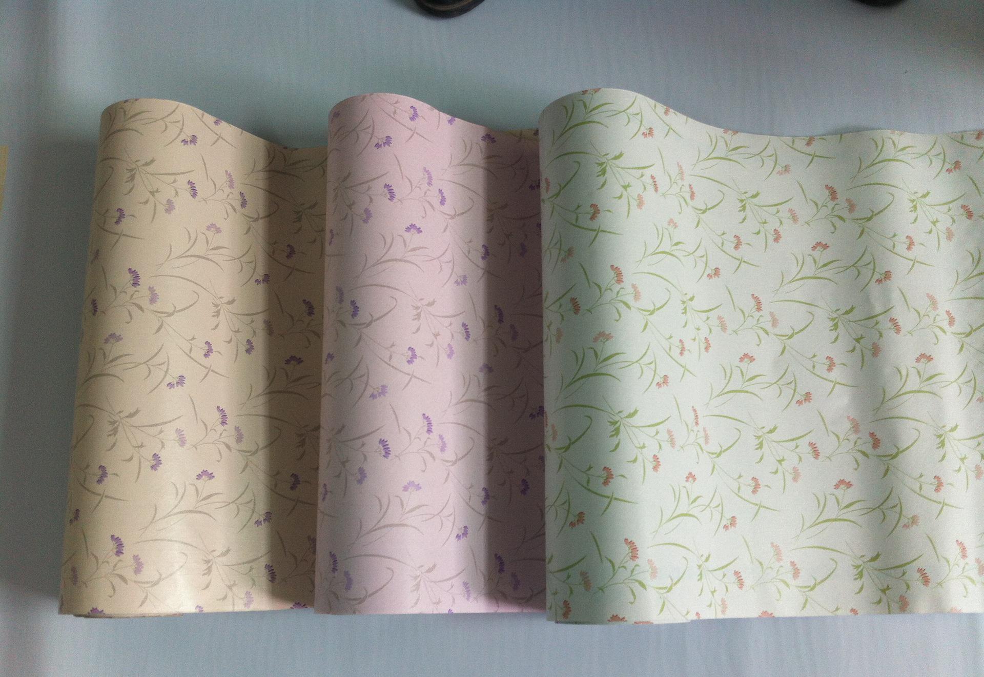 墙纸怎么贴透气又不发霉,什么样的墙纸好无毒防潮的