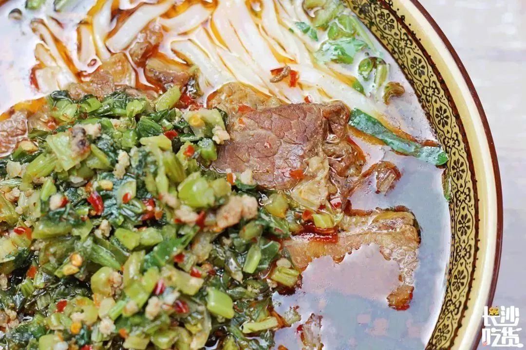 最新长沙美食推荐必吃,长沙美食攻略本地人带你吃遍全城