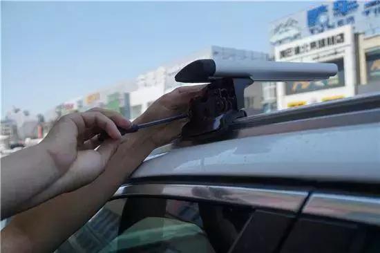 车顶行李架不好用,车顶行李架优缺点