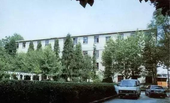 六盘水属于乌蒙山脉吗,六盘水是个怎样的城市