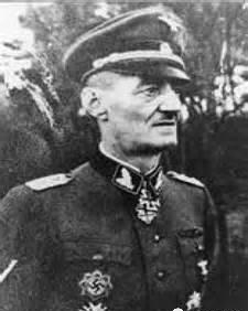 *党**卫军里有名的恶棍，他的部队全由罪犯组成，劣迹斑斑、臭名昭著