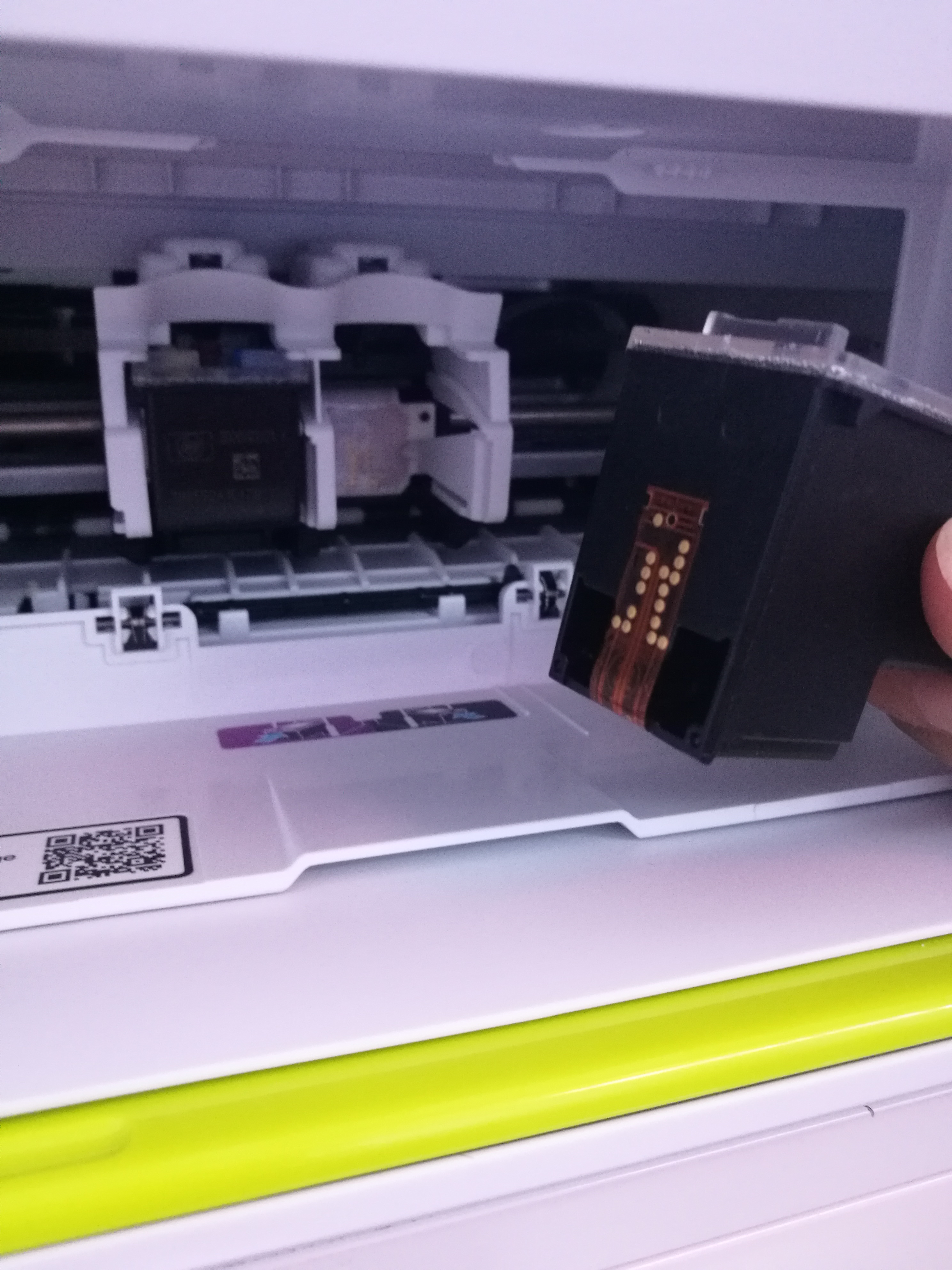 hp2132打印机怎么用手机打印文件,惠普2132打印机换墨盒不能打印