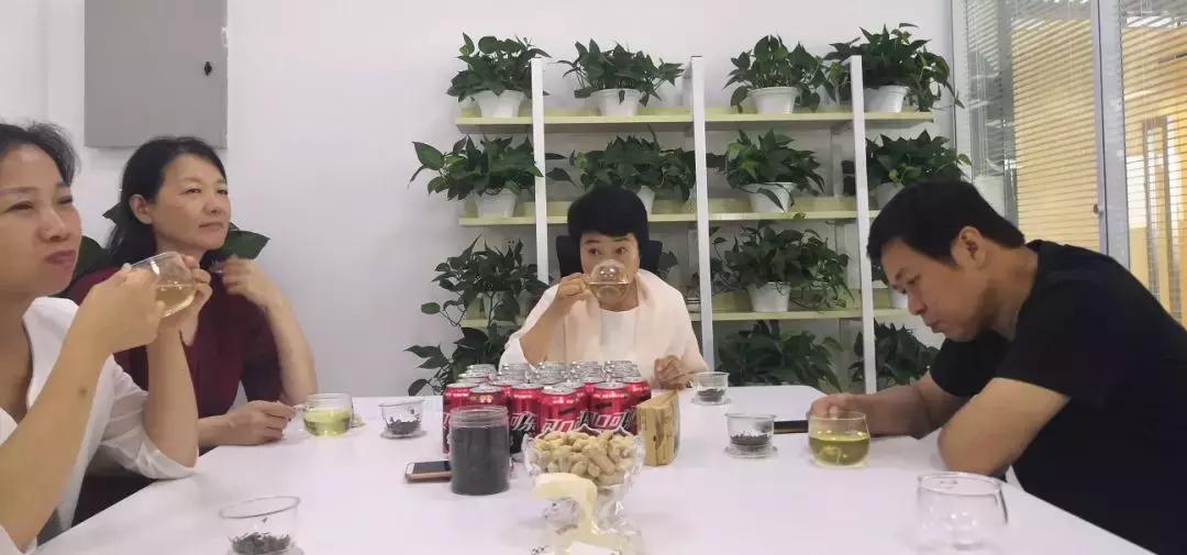 2018投创家聚了部：新媒体运营茶灸公益活动完美落幕