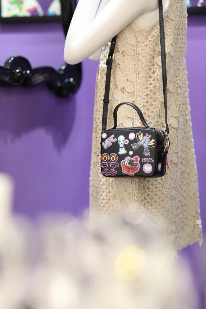 为什么肯德基用手提包,肯德基限量款包